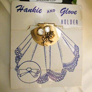 Vintage CYVRA Pixie Brooch: Mother of Pearl Gold-Plated Hankie Glove Holder RARE